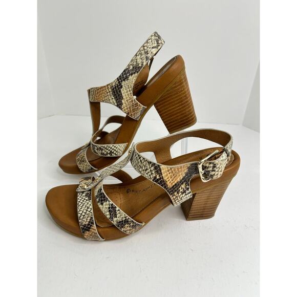 Sofft faux snake skin platform strap heeled sandals size 9M - Picture 1 of 9